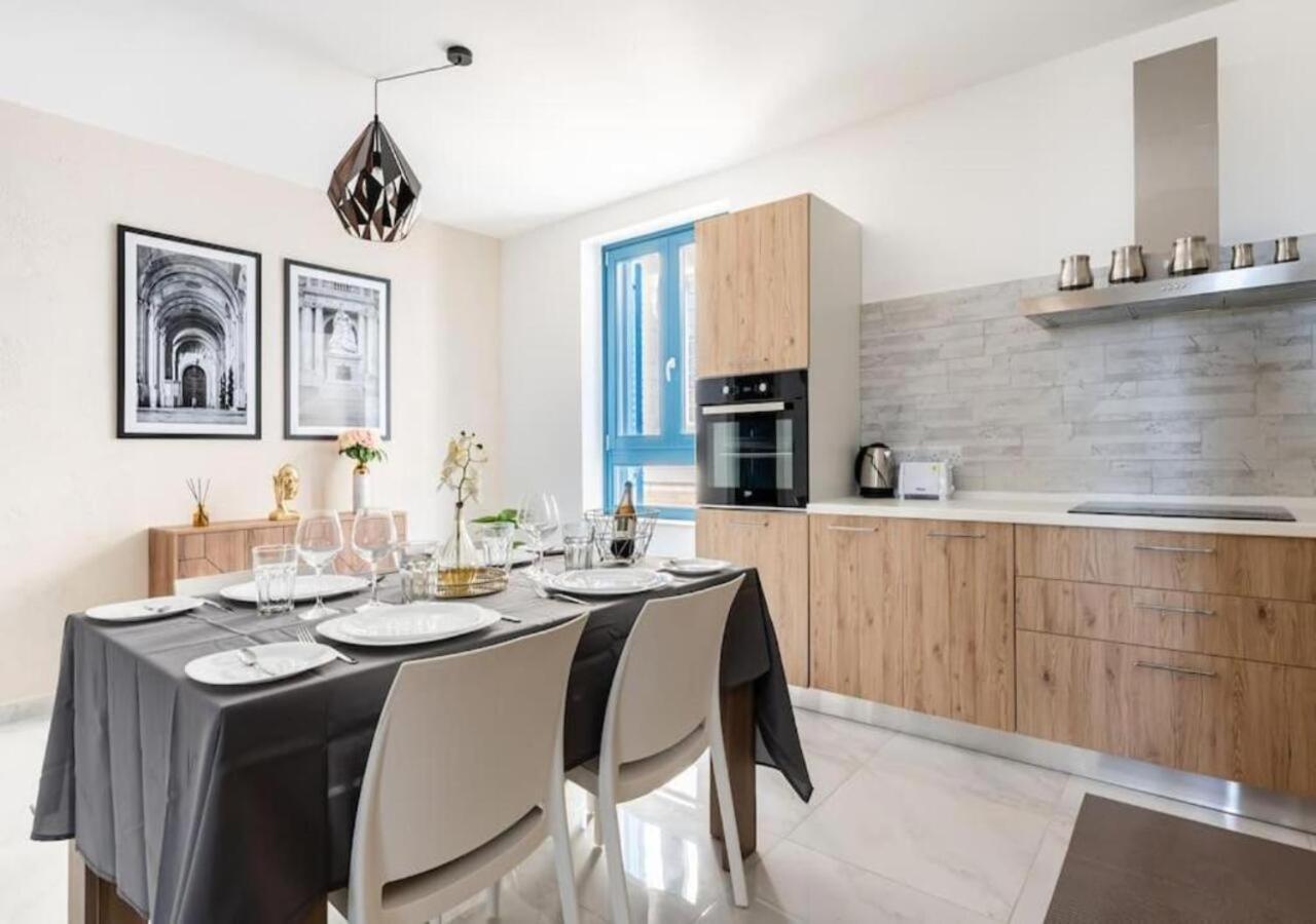 Sea View Luxury Apartment Brand New In Valletta Eksteriør billede